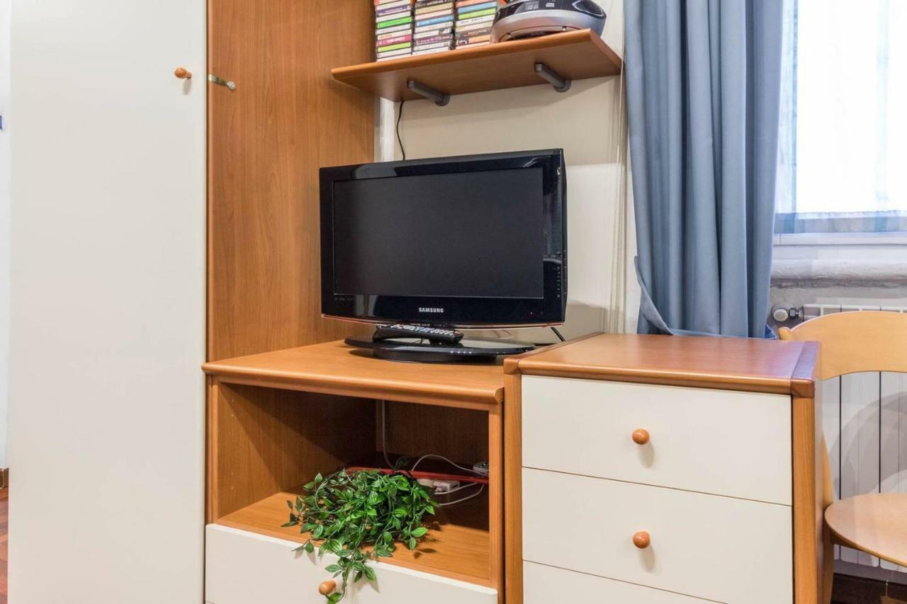 Altido Colorful Studio For 2 Close To Sforzesco Castle Милано Екстериор снимка
